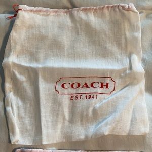 ✅Coach cloth drawstring bags (set 4)